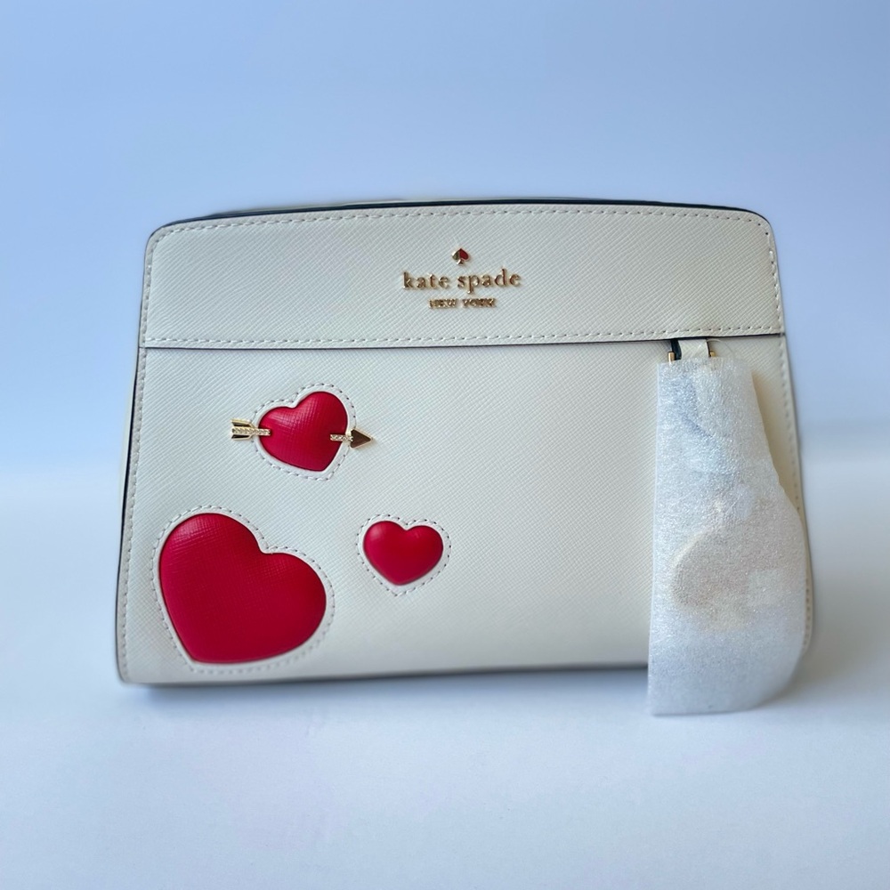 Kate Spade White and Red Heart Wristlet